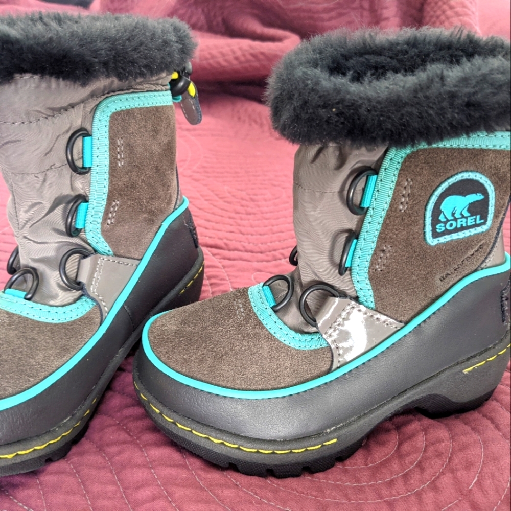 Sorel toddler snow boots gray/teal size 8 like new